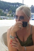 Арина Фрунзенская +7 (911) 988-39-03 